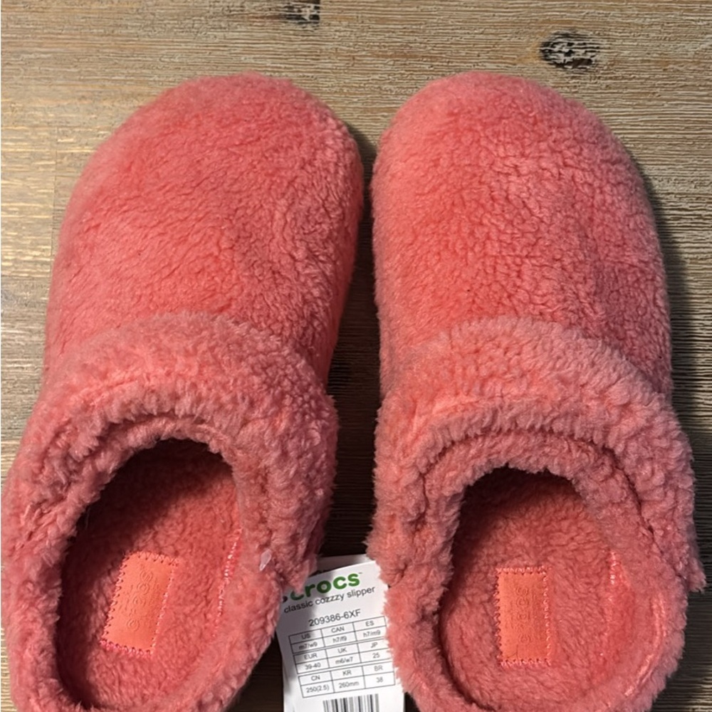 CROCS Plush Coral Slippers